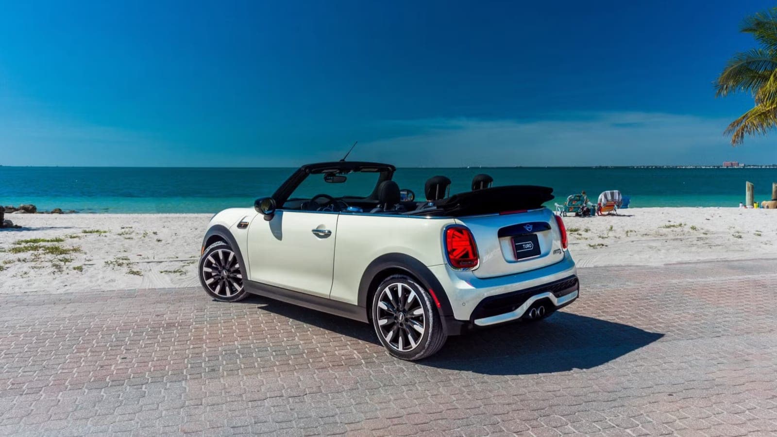 MINI COOPER S CONVERTIBLE en Miami