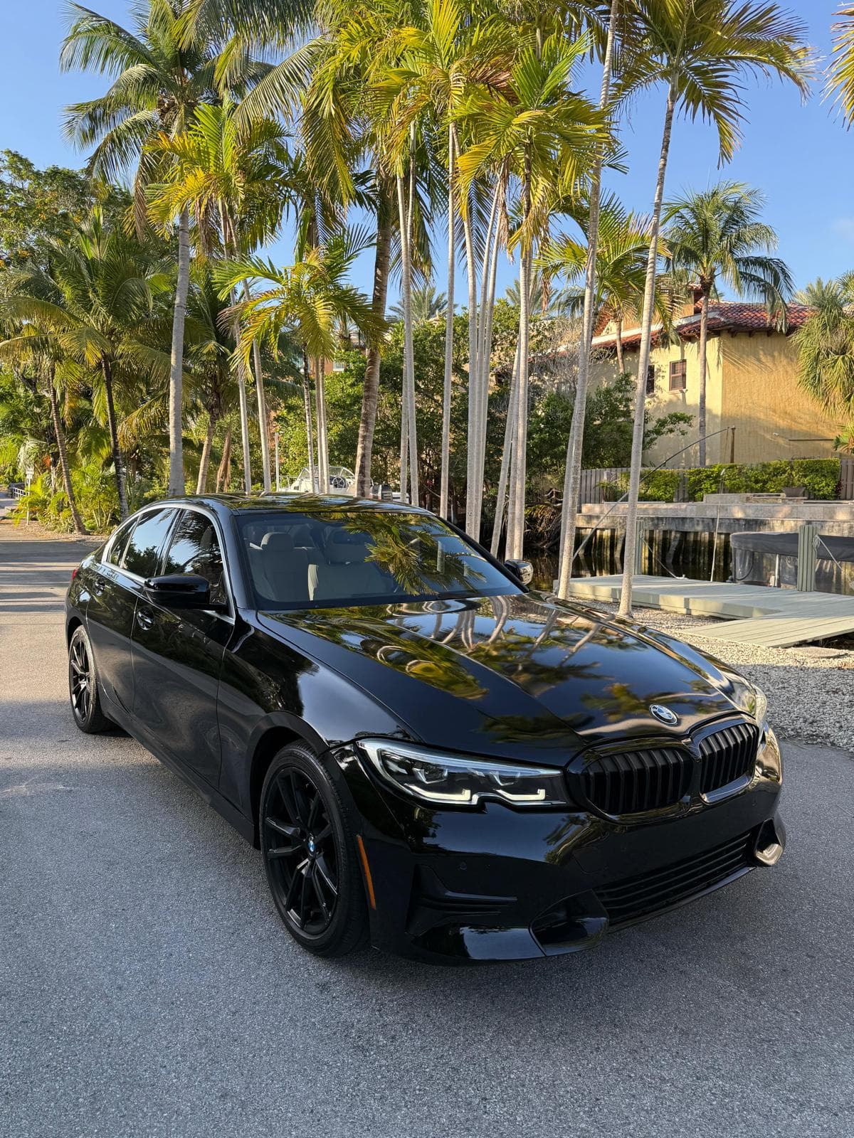 BMW 330I