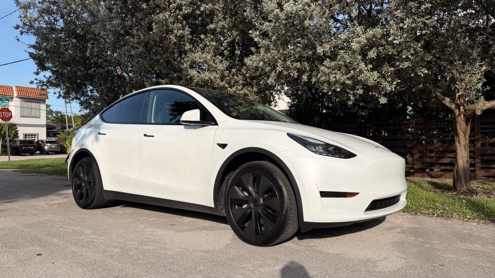 MODEL Y — foto 3