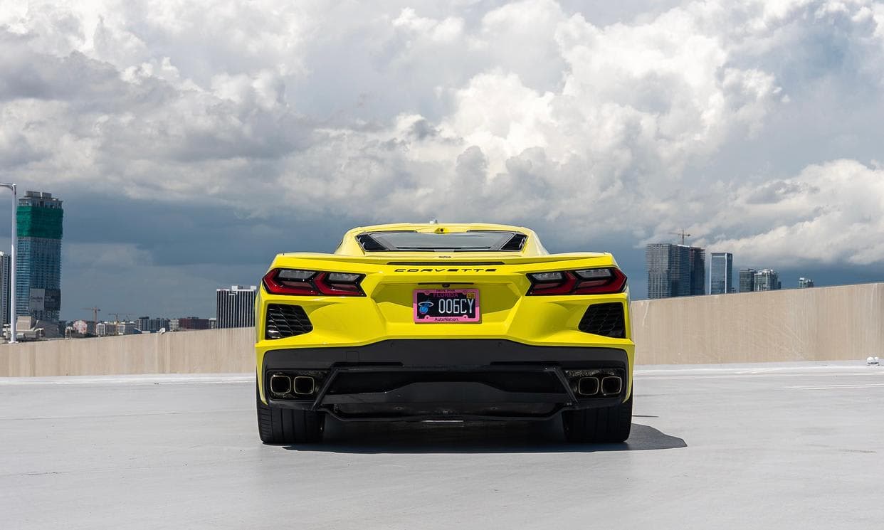 Corvette C8 — foto 2