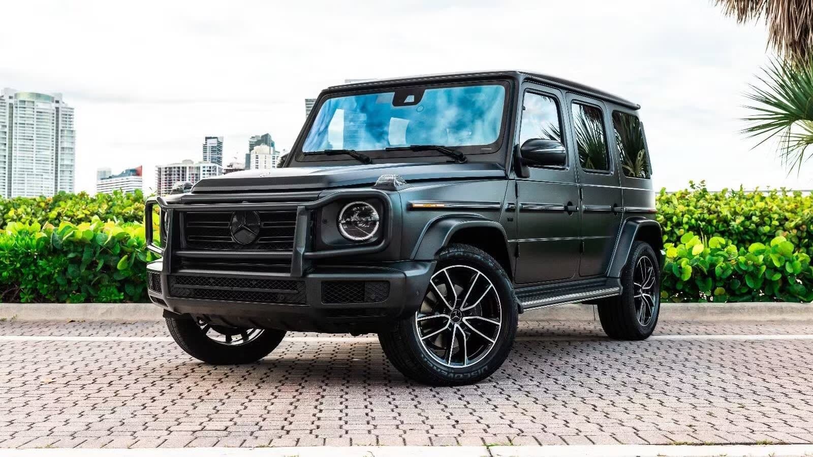 MERCEDES BENZ G 550