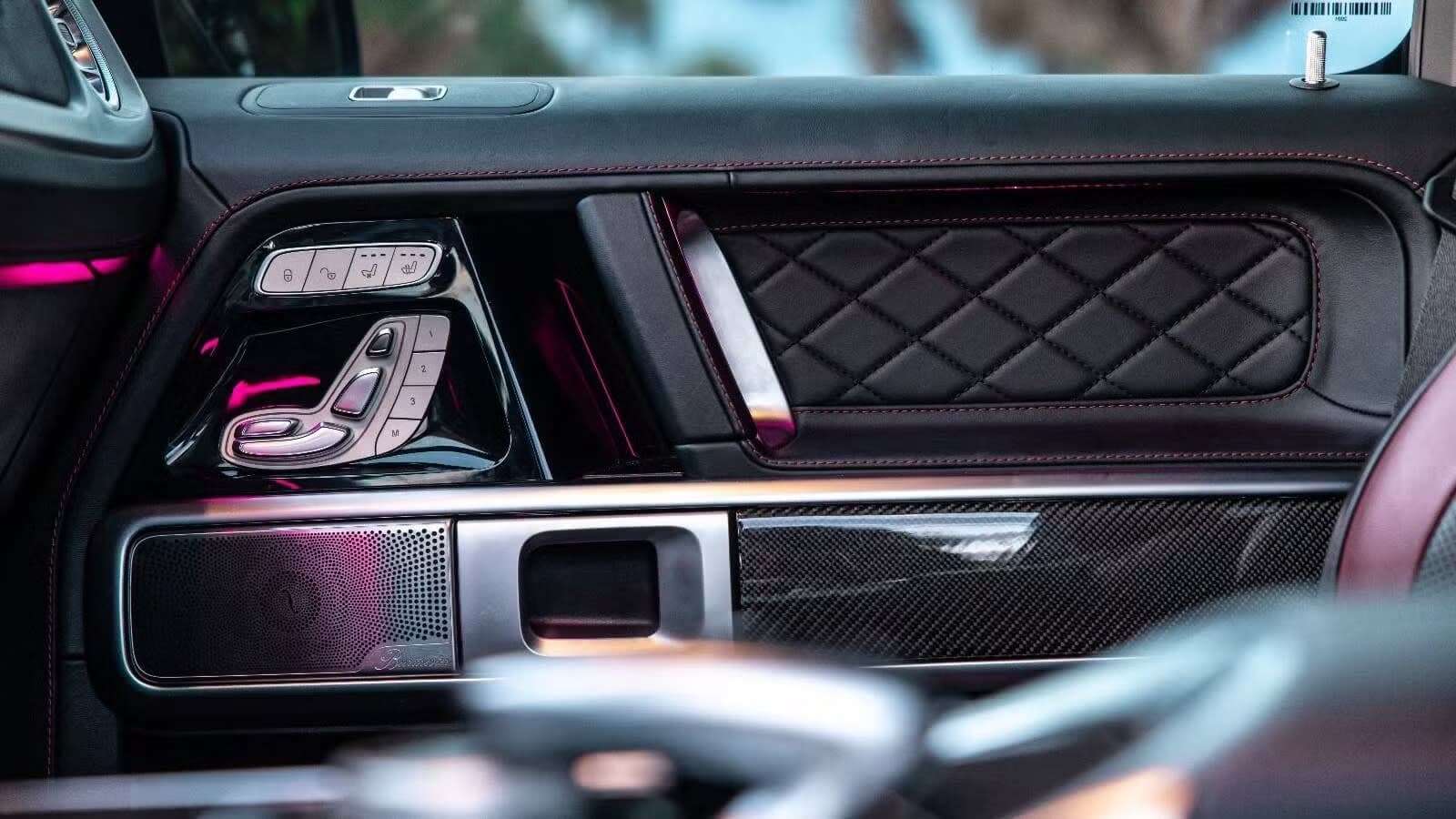 MERCEDES BENZ G 550