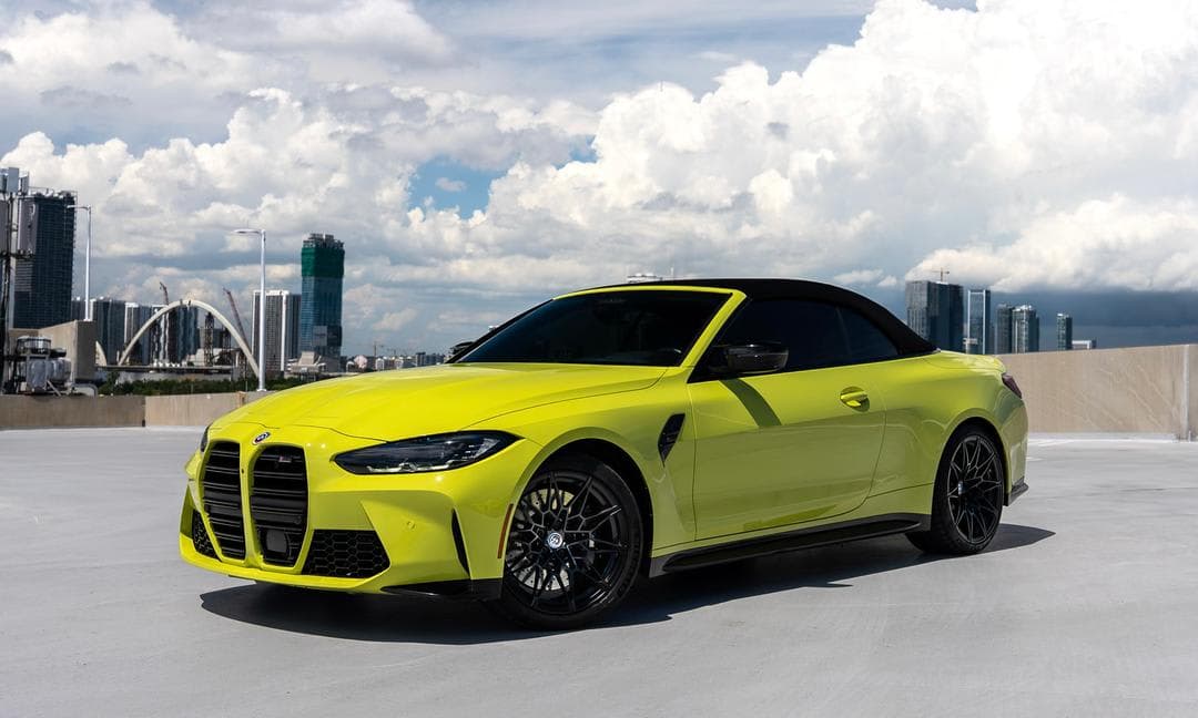 BMW M4 COMPETITION