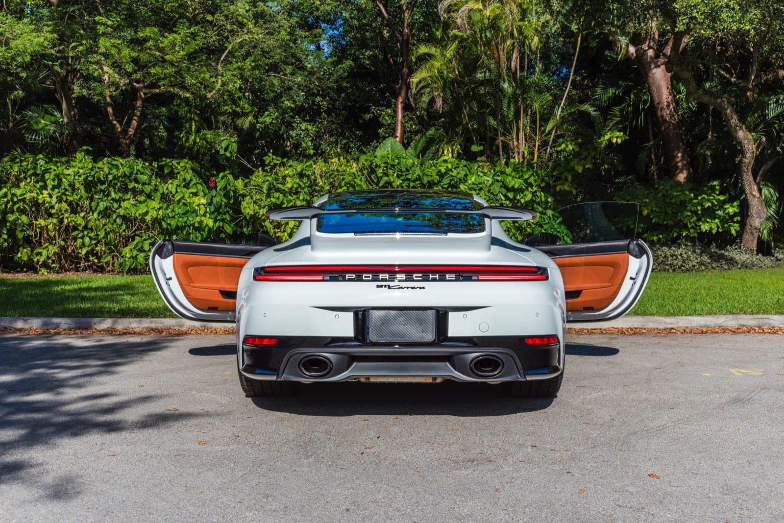 911 Carrera — foto 1