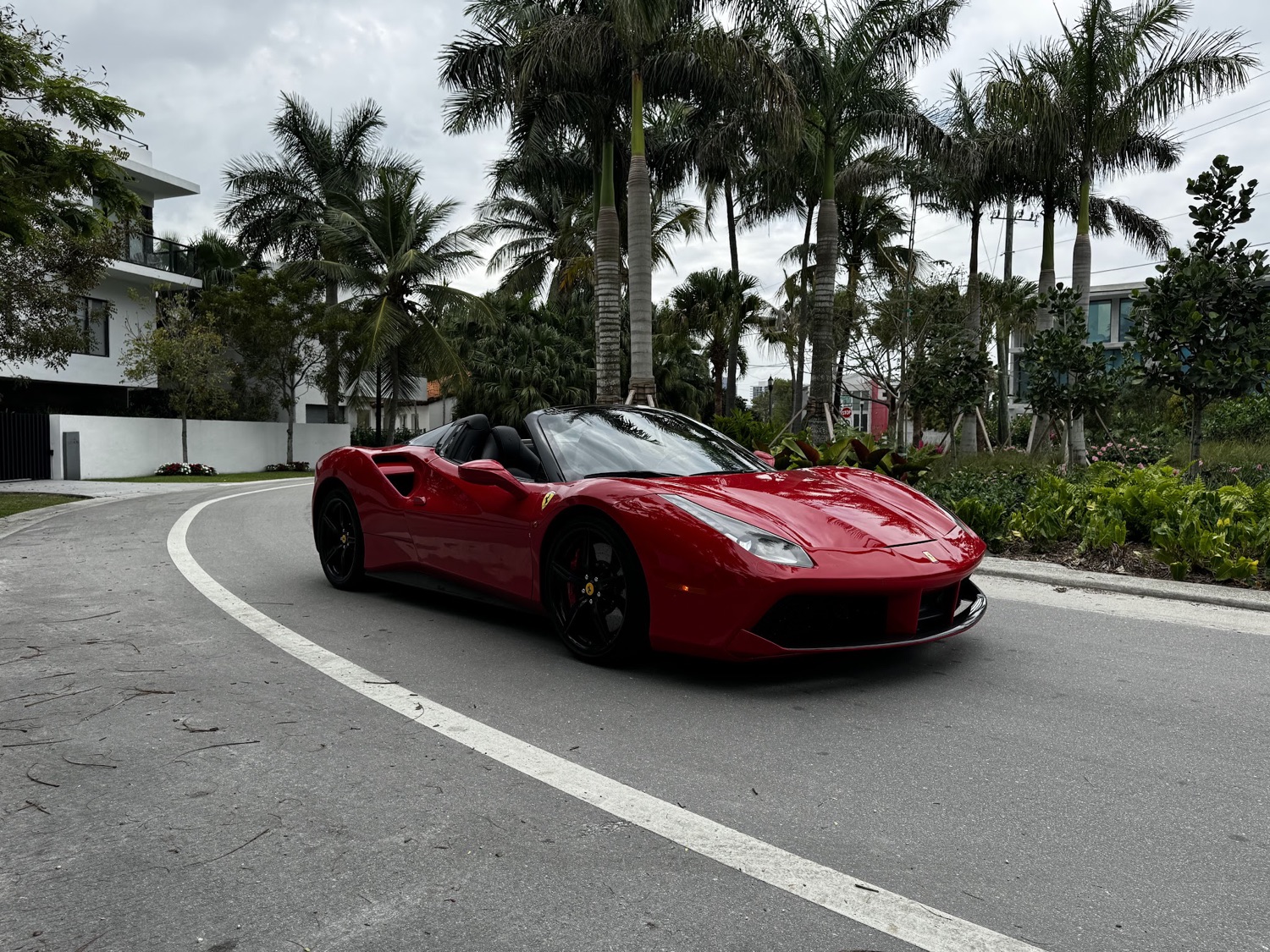 Ferrari, listo para hoy.